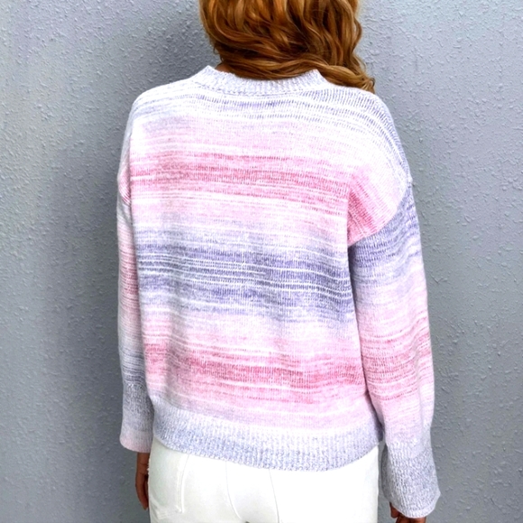 Women's Multi-Color Wool Sweater. - Picture 4 of 5